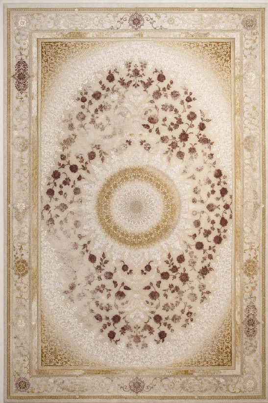 فرش رز کاشان رنگ نقرهای و بژ، 1200 شانه با نخ آلمانی هیت ست و بافت بلژیکی